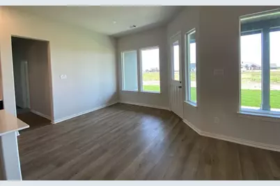 78 Aurora Avenue, Valley View, TX 76272 - Photo 5