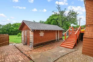 901 8th St, Honey Grove, TX 75446 - Photo 31