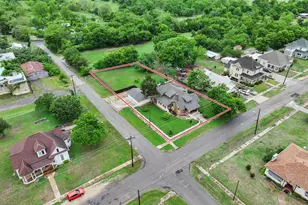 901 8th St, Honey Grove, TX 75446 - Photo 35