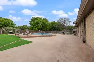 5721 Macneill Dr, Haltom City, TX 76148 - Photo 17