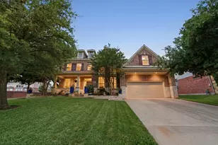 965 Fall Creek, Grapevine, TX 76051 - Photo 3