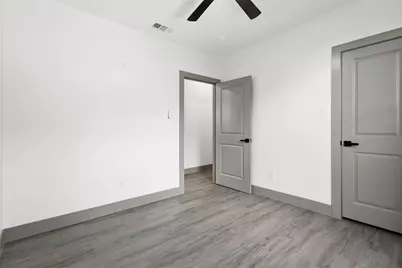 715 Ezekial Avenue, Dallas, TX 75217 - Photo 19