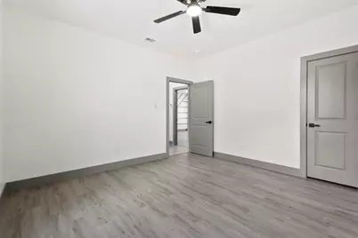 715 Ezekial Avenue, Dallas, TX 75217 - Photo 17