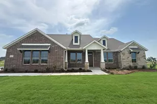 112 Aurora Ave, Valley View, TX 76272 - Photo 1