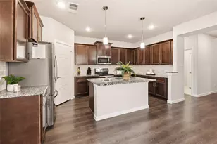 4727 Bluffview Dr, Haltom City, TX 76137 - Photo 11