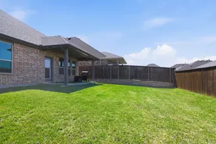 4727 Bluffview Dr, Haltom City, TX 76137 - Photo 23
