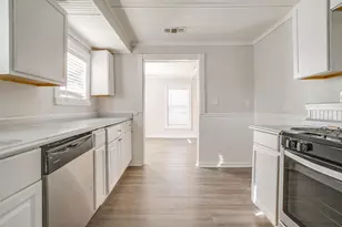 691 Meadow Park Dr, White Settlement, TX 76108 - Photo 15