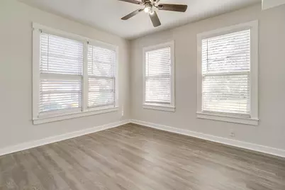 691 Meadow Park Drive, White Settlement, TX 76108 - Photo 13
