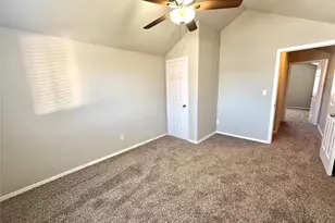 2508 S Center Street S, Arlington, TX 76014 - Photo 15