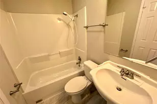 2508 S Center Street S, Arlington, TX 76014 - Photo 9