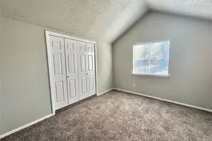 2508 S Center Street S, Arlington, TX 76014 - Photo 11
