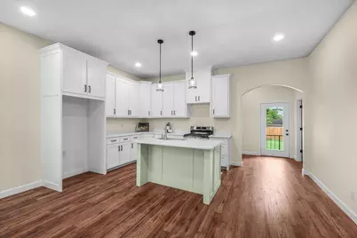 2404 Gould Avenue, Fort Worth, TX 76164 - Photo 13