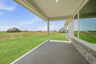 146 Aurora Ave, Valley View, TX 76272 - Photo 29