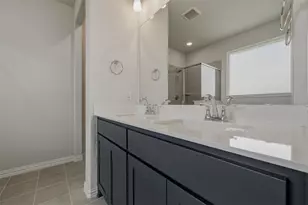 146 Aurora Ave, Valley View, TX 76272 - Photo 25