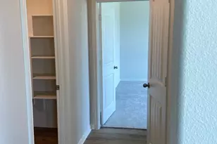 146 Aurora Ave, Valley View, TX 76272 - Photo 5