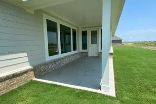 146 Aurora Ave, Valley View, TX 76272 - Photo 9