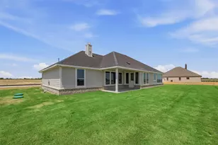 146 Aurora Ave, Valley View, TX 76272 - Photo 31