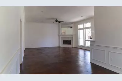 492 Shade Tree Circle, Hurst, TX 76054 - Photo 7