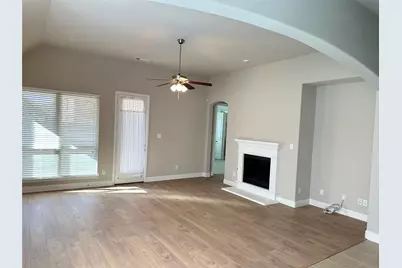 8825 Abbington, McKinney, TX 75070 - Photo 5