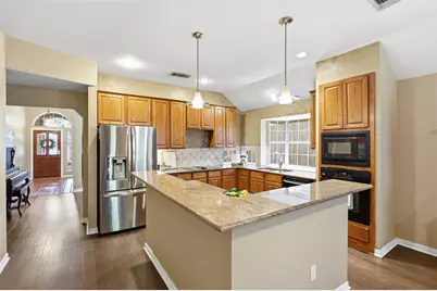 2638 Hidden Ridge Drive, Arlington, TX 76006 - Photo 3