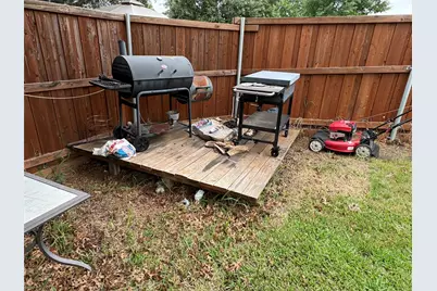 7810 Sickle Circle, Dallas, TX 75241 - Photo 19