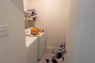 7810 Sickle Cir, Dallas, TX 75241 - Photo 13