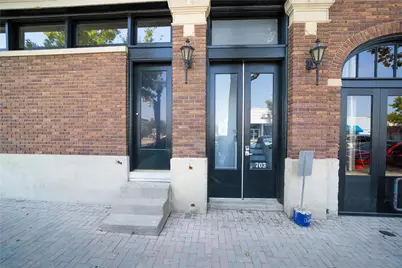 703 W Magnolia Avenue #201, Fort Worth, TX 76104 - Photo 1