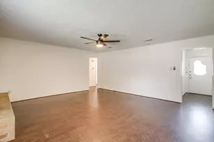 232 Linda Dr, Burleson, TX 76028 - Photo 5