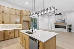 7016 Westover Dr, Granbury, TX 76049 - Photo 17