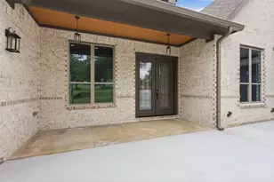 7016 Westover Dr, Granbury, TX 76049 - Photo 3