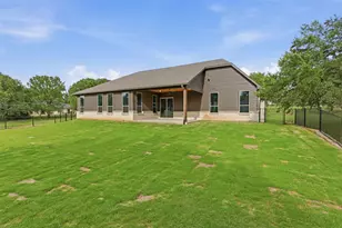 7016 Westover Dr, Granbury, TX 76049 - Photo 37