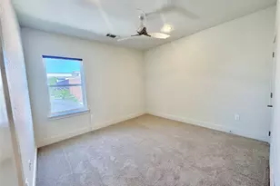 207 Adrian Dr, Fort Worth, TX 76107 - Photo 11
