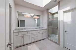 207 Adrian Dr, Fort Worth, TX 76107 - Photo 17