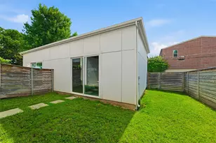207 Adrian Dr, Fort Worth, TX 76107 - Photo 25