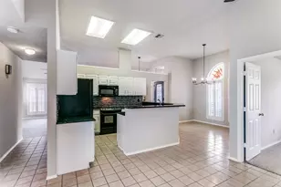 613 Willow Oak St, Allen, TX 75002 - Photo 9