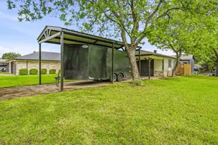 3702 Lake Vista Ct, Granbury, TX 76049 - Photo 5