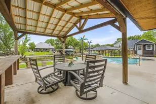 3702 Lake Vista Ct, Granbury, TX 76049 - Photo 23