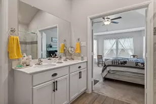 14136 Danesdale Dr, Pilot Point, TX 76258 - Photo 19
