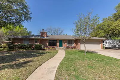 4713 Holiday Lane W, North Richland Hills, TX 76180 - Photo 19