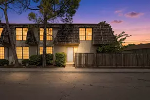 8560 Park Ln, Dallas, TX 75231 - Photo 39