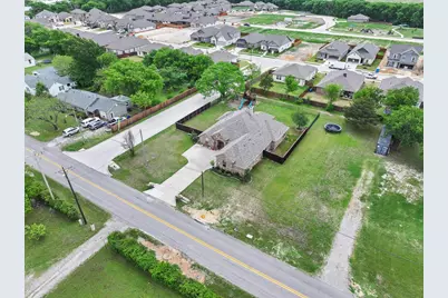 603 E Saunders Street, Trenton, TX 75490 - Photo 29