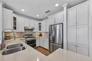 500 Waters Edge Dr, Lake Dallas, TX 75065 - Photo 11