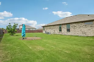 439 Helm Ln, Azle, TX 76020 - Photo 37