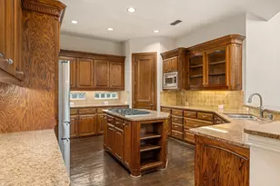 5601 Woodspring Dr, Plano, TX 75093 - Photo 7