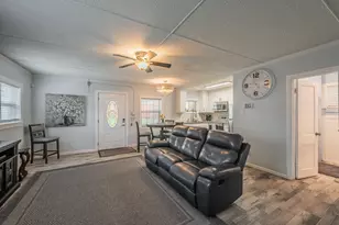 14064 Rucker St, Azle, TX 76020 - Photo 7