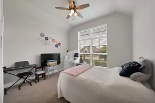 1905 Silver Falls Dr, Burleson, TX 76028 - Photo 5
