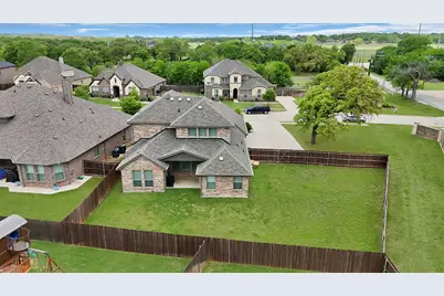 1905 Silver Falls Drive, Burleson, TX 76028 - Photo 31