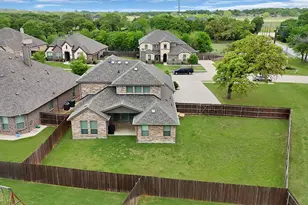 1905 Silver Falls Dr, Burleson, TX 76028 - Photo 31