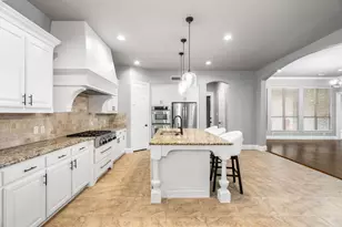 13696 Thornton Dr, Frisco, TX 75035 - Photo 11
