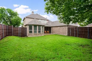 13696 Thornton Dr, Frisco, TX 75035 - Photo 35